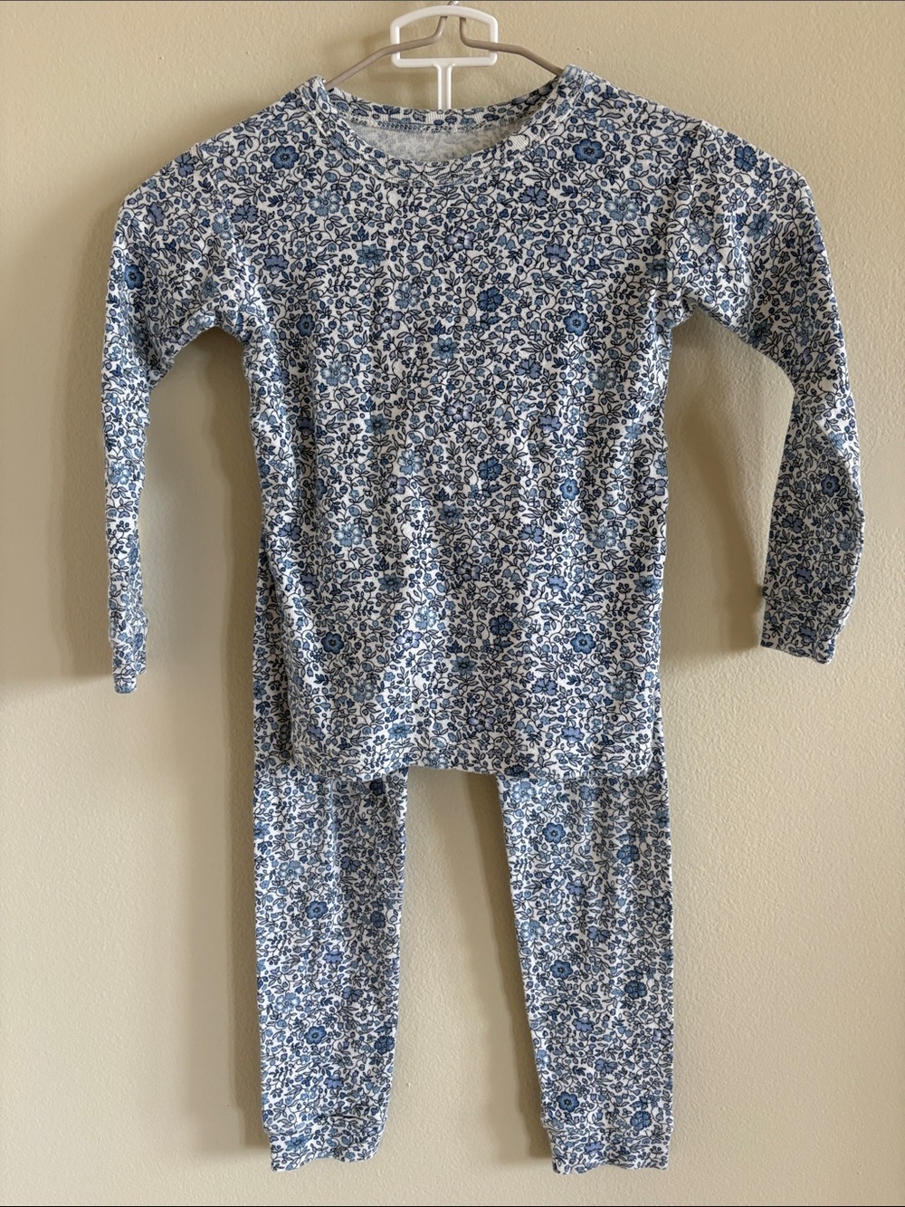 Baby Gap Organically Grown Cotton Blue Floral 2PC Pajama Set Snug - 5 Years